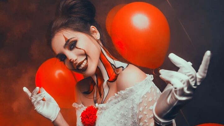 As maquiagens de Halloween são partes importantes das fantasias (Imagem: Ironika | Shutterstock)