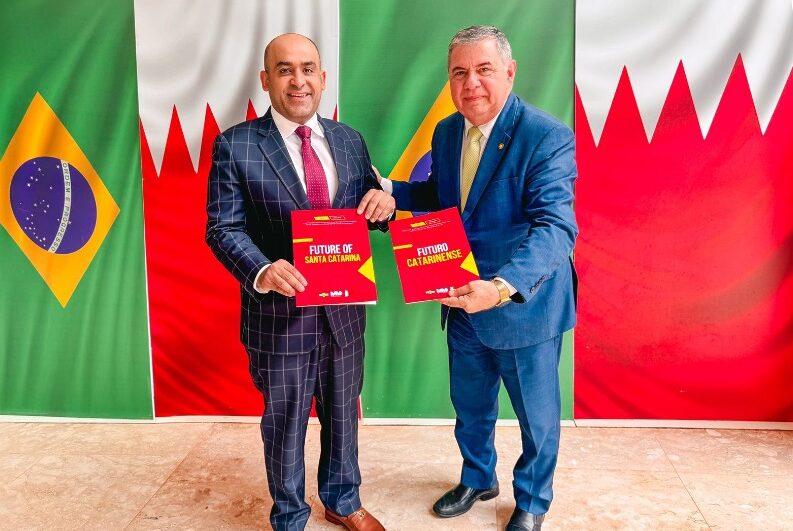 Na foto, o deputado Mário Motta e o embaixador do Bahrein no Brasil, Bader Abbas Alhelaibi. Os dois se encontraram em Brasília no dia 15 de outubro