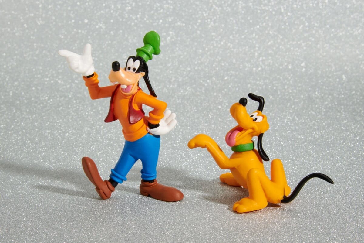 Os personagens da Disney podem servir de inspiração para o nome do cachorro (Imagem: Photology1971 | Shutterstock)
