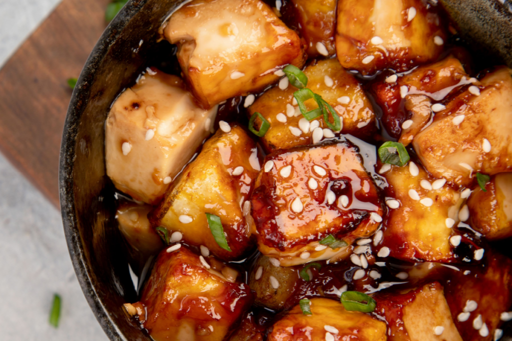 Tofu grelhado (Imagem: Tatjana Baibakova | Shutterstock)