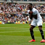Botafogo ganha concorrência de gigante europeu na disputa por Luiz Henrique e pode ficar mais distante de repatriar ídolo