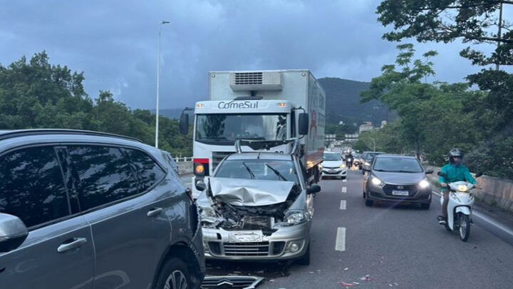 Acidente avenida da saudade