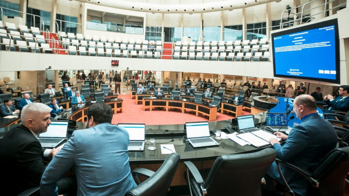 Alesc aprova criação de cadastro estadual de pedófilos