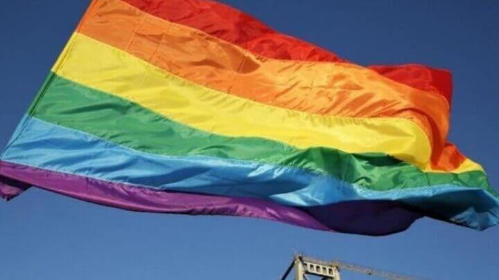 Bandeira LGBT