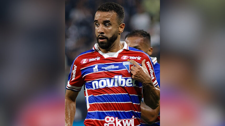 Jogador do Bahia desmente traição de ex-namorada com assistente de Rogério Ceni