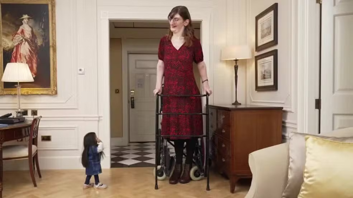 Mulher mais alta e mais baixa do mundo