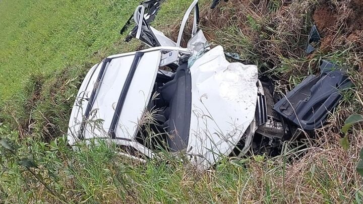 Acidente grave na SC-446 deixa uma mulher morta.