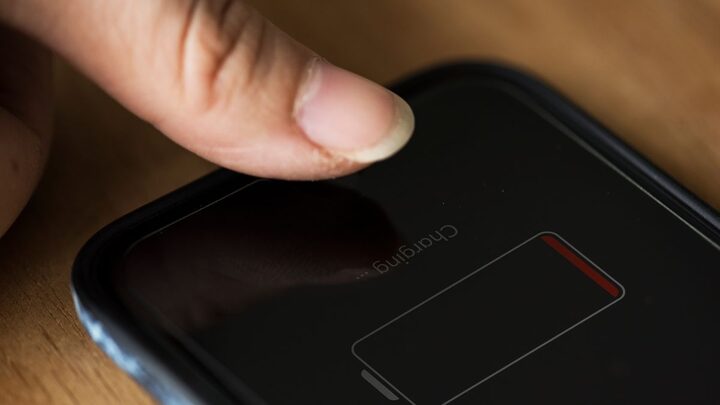 Bateria de smartphone viciada