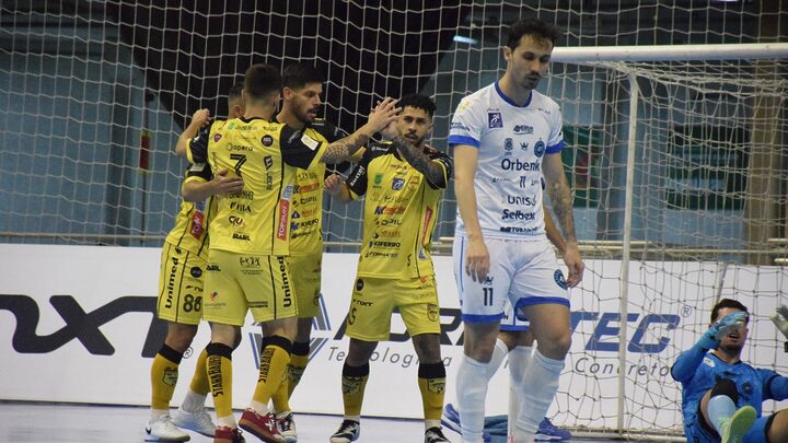 Jaraguá Futsal x Tubarão