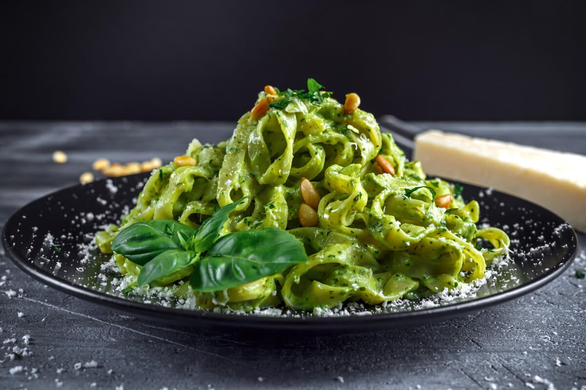 Talharim ao pesto (Imagem: DronG | Shutterstock)