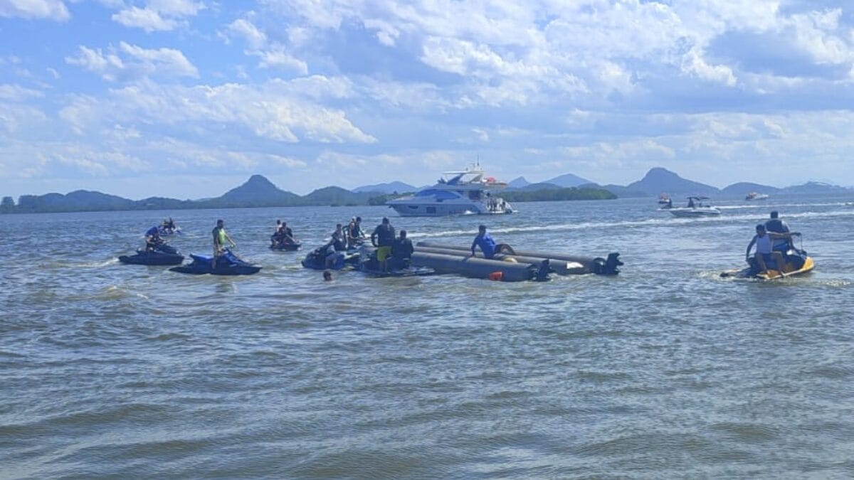 Bebê desaparecido São Francisco do Sul barco virou