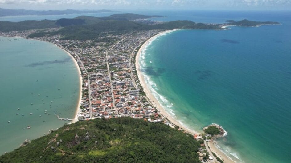 Bombinhas, no Litoral Norte