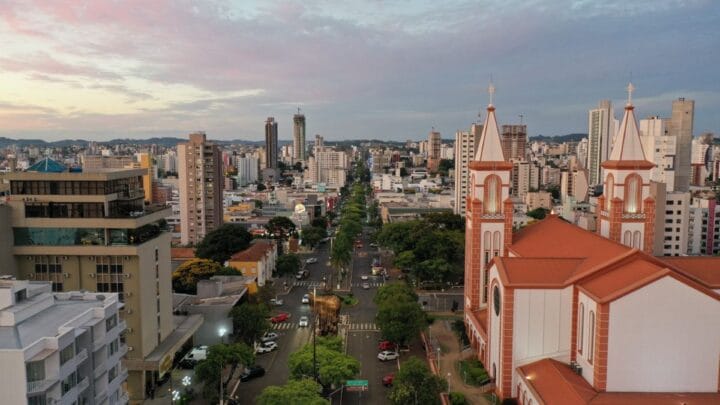 Como funcionam os serviços públicos e do comércio de Chapecó neste final de ano