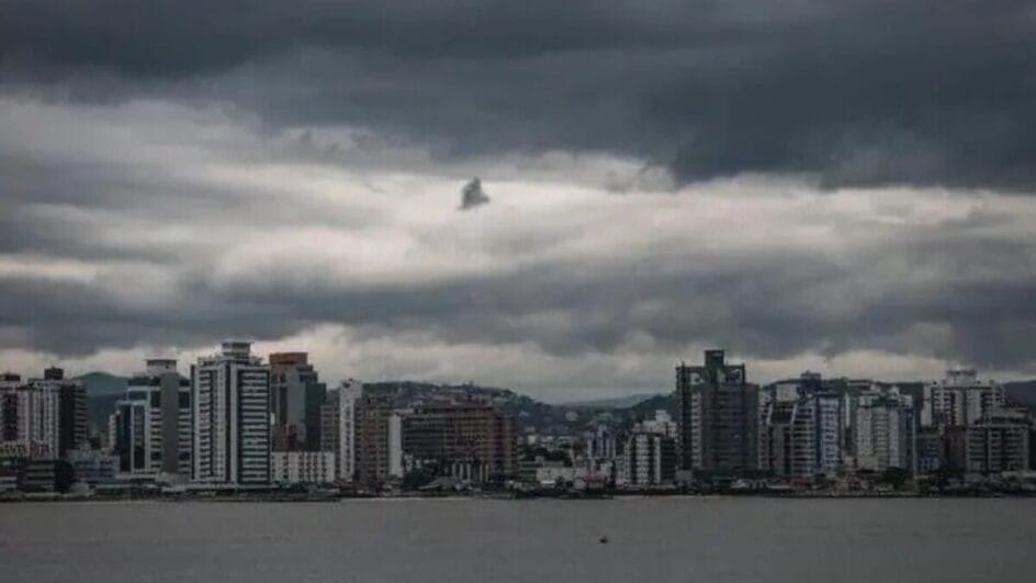 Inmet coloca SC em “perigo potencial” para tempestades e ventos de até 60 kmh