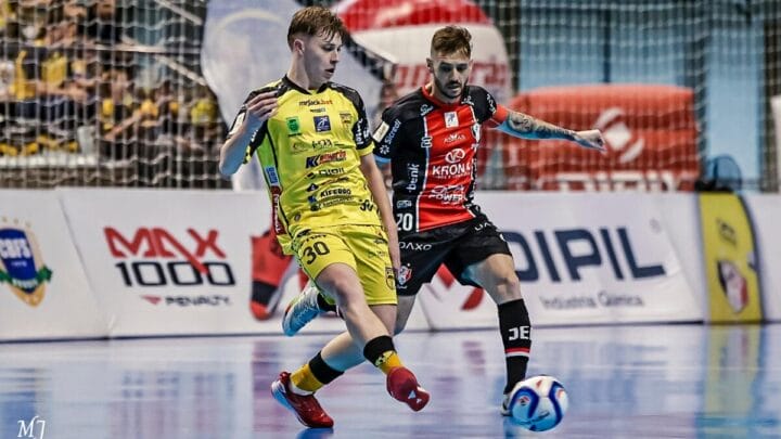 Jaraguá venceu o Joinville por 3 a 2 na ida da final do Catarinense de Futsal (Foto: Jaraguá, Divulgação)