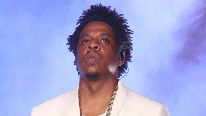 Jay Z se pronuncia após acusação de estupro e diz ser vítima de chantagem