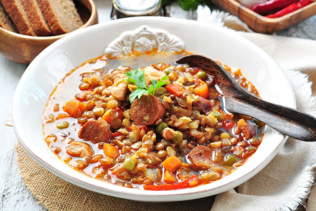 Lentilha (Imagem: Chudo2307 | Shutterstock)