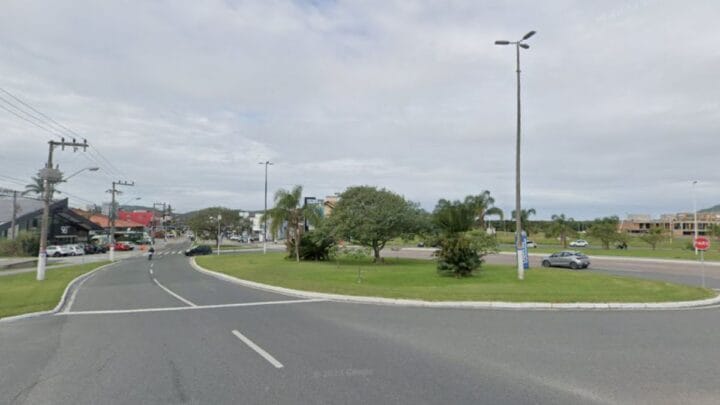 Acidente ocorreu na região da Lagoa da Conceição (Foto: Google Maps, Reprodução)
