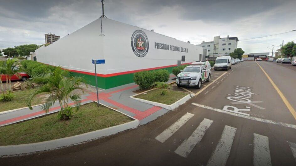 Mulher presa pela morte do marido em SC morre em presídio.