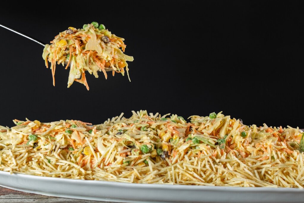Salpicão vegetariano tradicional (Imagem: Estudio Conceito | Shutterstock)