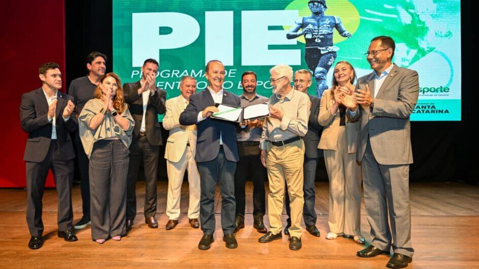 Evento de lançamento do Programa de Incentivo ao Esporte - (Foto: Eduardo Valente / Secom)