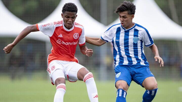 Internacional x Avaí na Copa Limonta (Foto: Divulgação, Léo Piva, Copa Limonta Vitarit Grass)