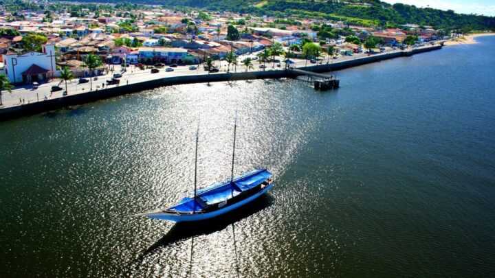 Porto Seguro reúne belezas naturais e é rica em história (Imagem: Joa Souza | Shutterstock)