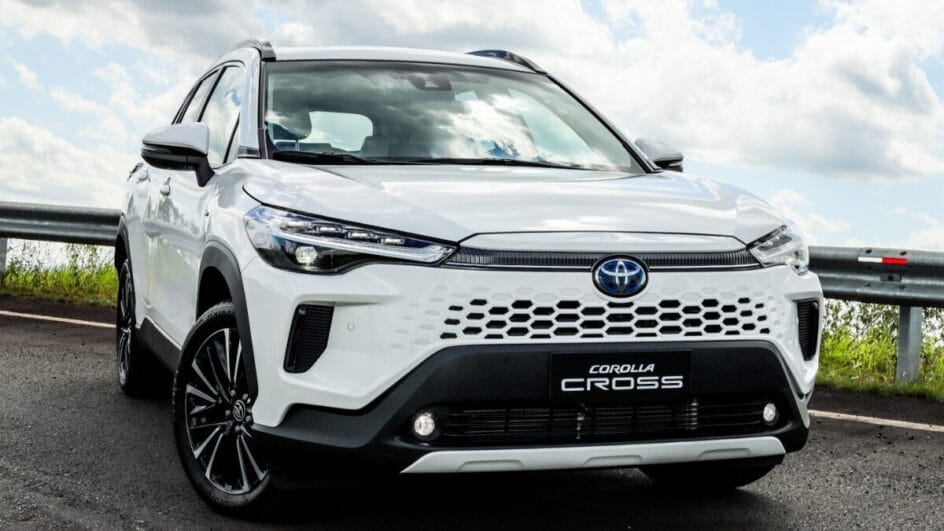Toyota sai na frente e lança o primeiro modelo nacional como linha 2026; veja fotos