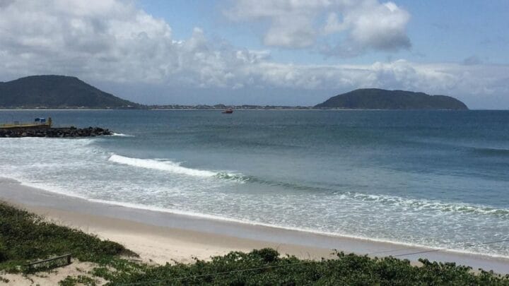 Praia da Enseada em São Francisco do Sul (Foto: Divulgação)
