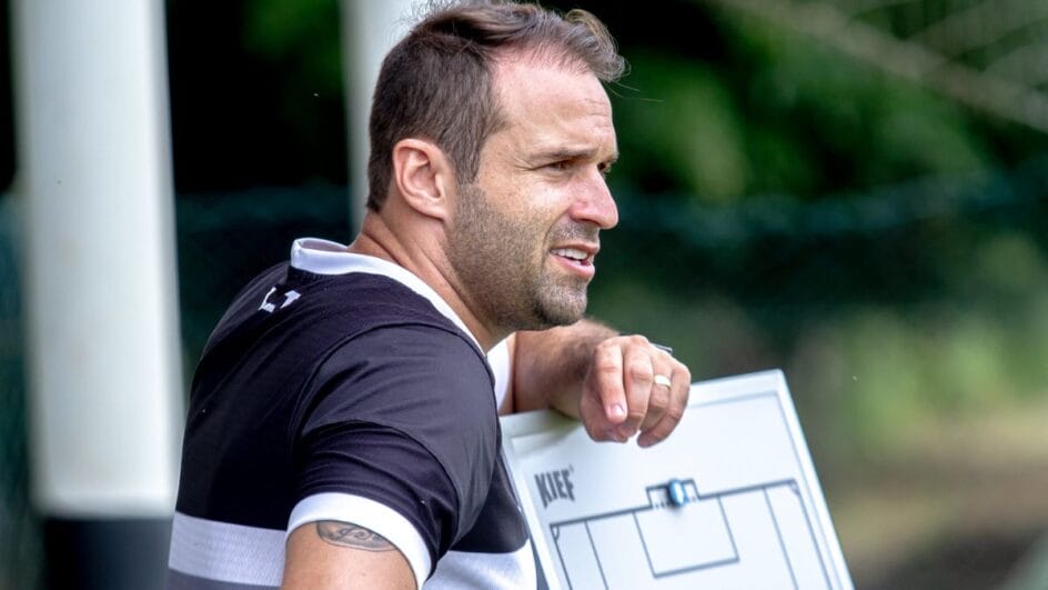Técnico Thiago Carvalho, do Figueirense, foi o convidado desta terça do Debate Diário (Foto: Patrick Floriani, FFC)