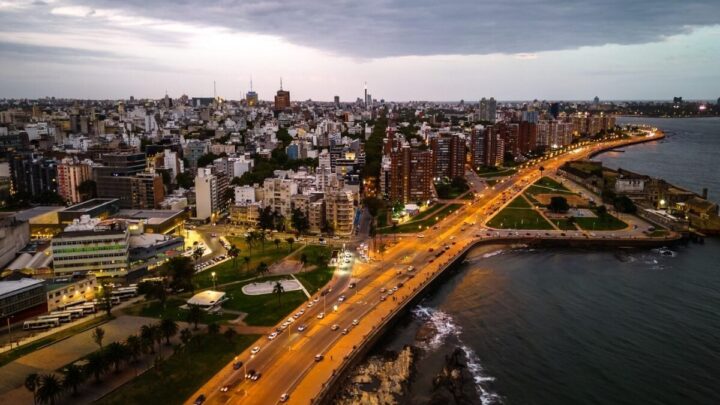 Uruguai oferece uma diversidade de atrações naturais e históricas (Imagem: Ricucci Michele | Shutterstock)