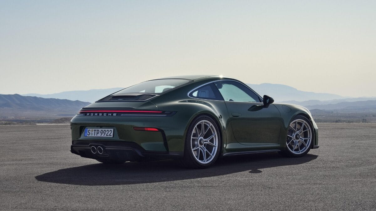 Porsche anuncia duas novidades para o Brasil 