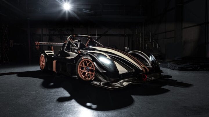 Conheça a produtora de carros fora-de-série britânica que celebra 3 mil unidades construídas