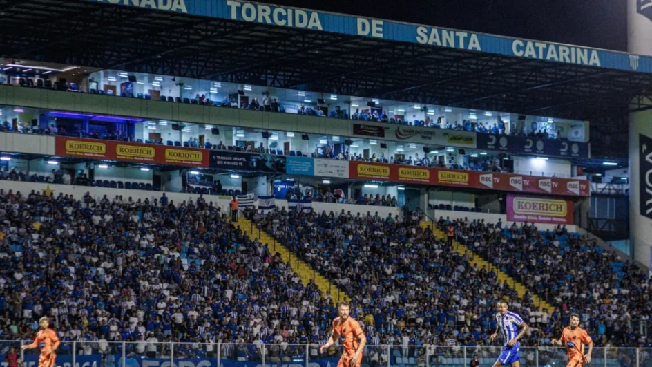 Público na Ressacada no Campeonato Catarinense