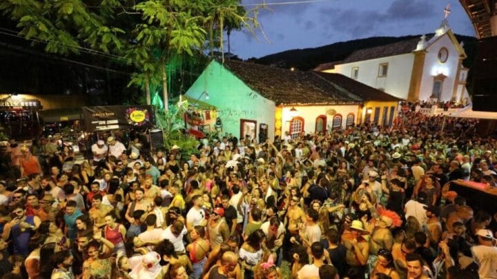 Carnaval em Santo Antônio de Lisboa (Foto: Arquivo NSC)