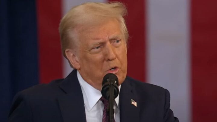 Donald Trump anunciou primeiras medidas em discurso de posse (Foto: YouTube, Reprodução)