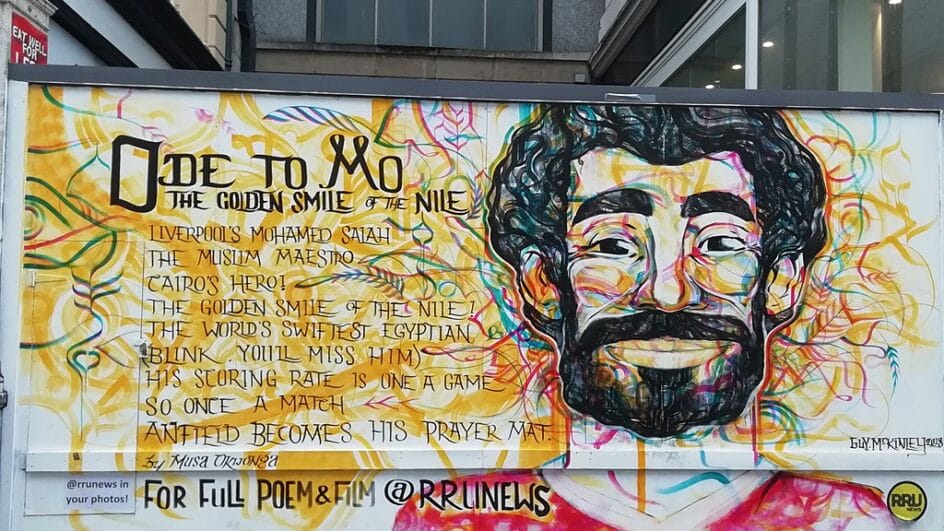 Mohamed Salah revisitado em painel no Egito