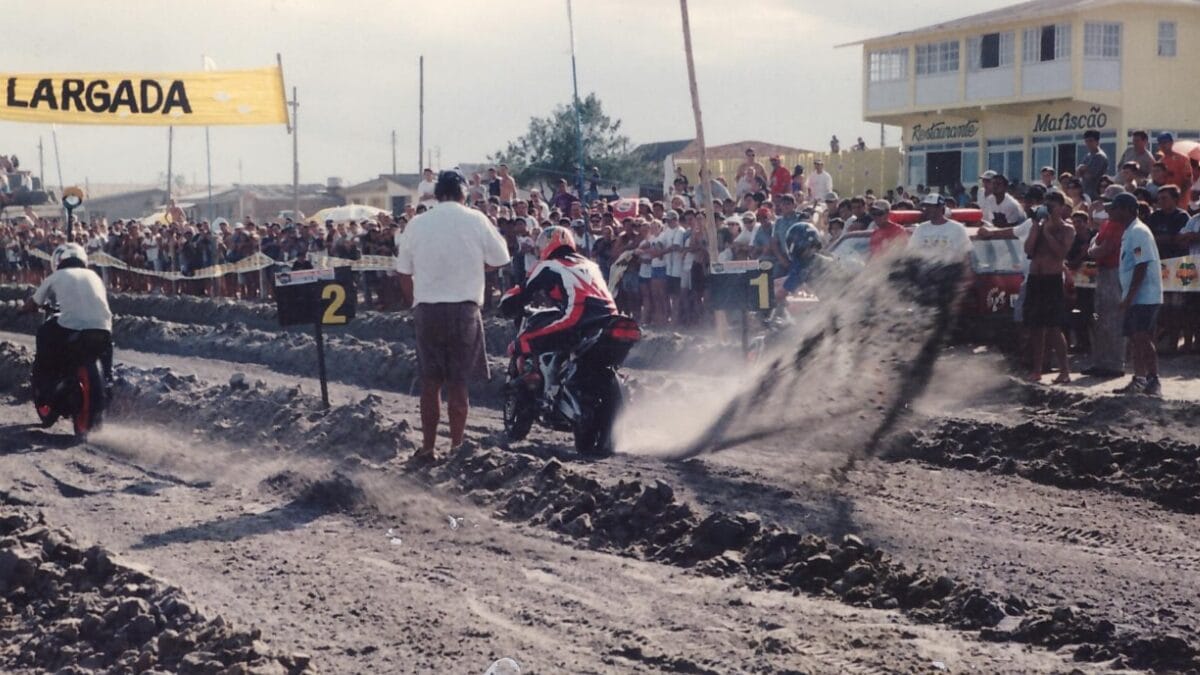Fotos antigas mostram como era a praia queridinha dos gaúchos em SC no século passado 