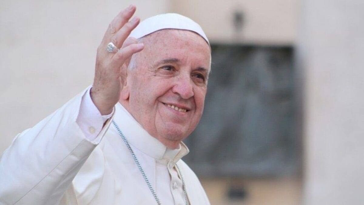 Boletim médico atualiza estado de saúde de papa Francisco