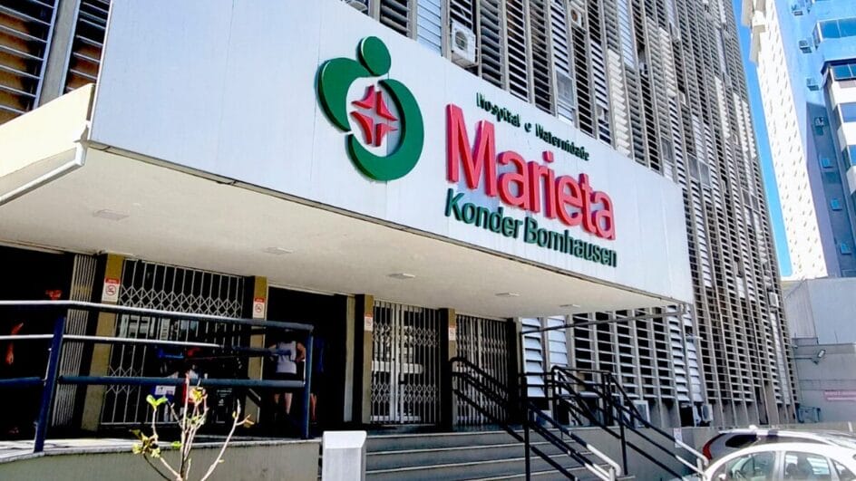 Homem morre ao cair de sete metros de altura em Balneário Camboriú