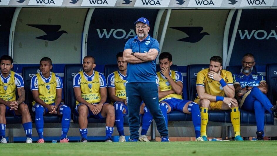 Enderson Moreira fez desabafo na coletiva pós-jogo em Avaí 3 x 1 Concórdia (Foto: divulgação, Avaí FC)