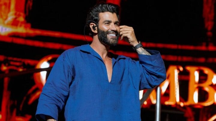 Gusttavo Lima, que fez show em Florianópolis este mês (foto), apresenta-se como pré-candidato à presidência da República em 2026 (Foto: Facebook, Reprodução)