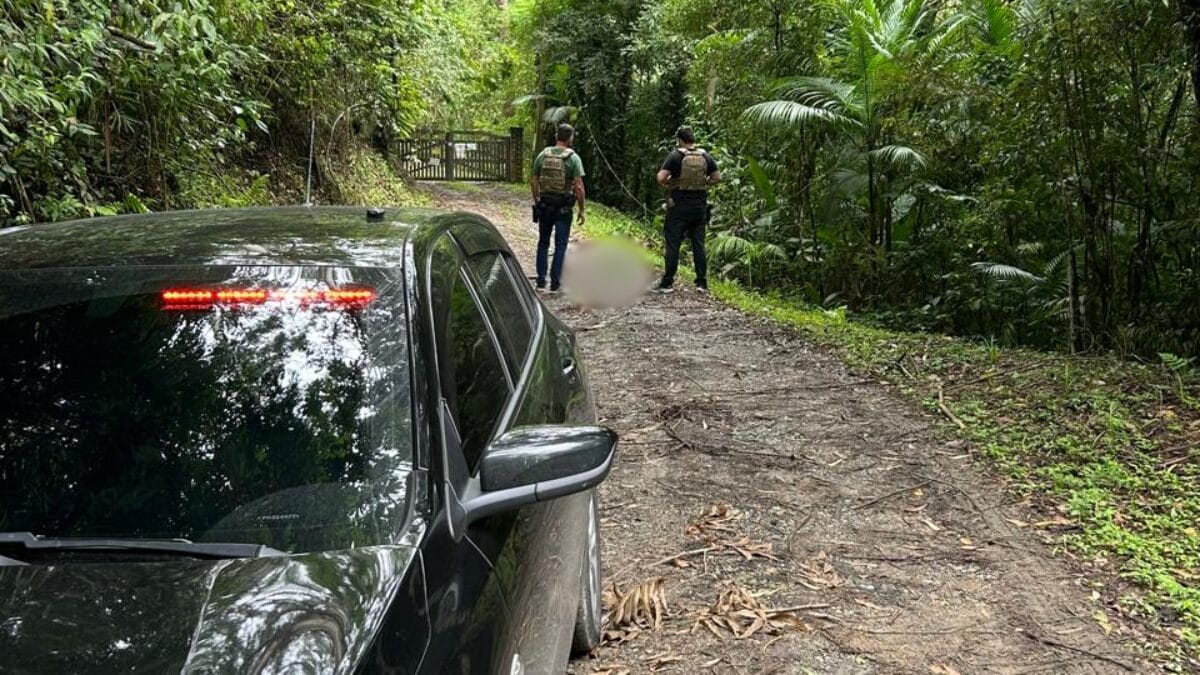 Assaltante de bancos foragido há meses é morto em confronto com a polícia em SC
