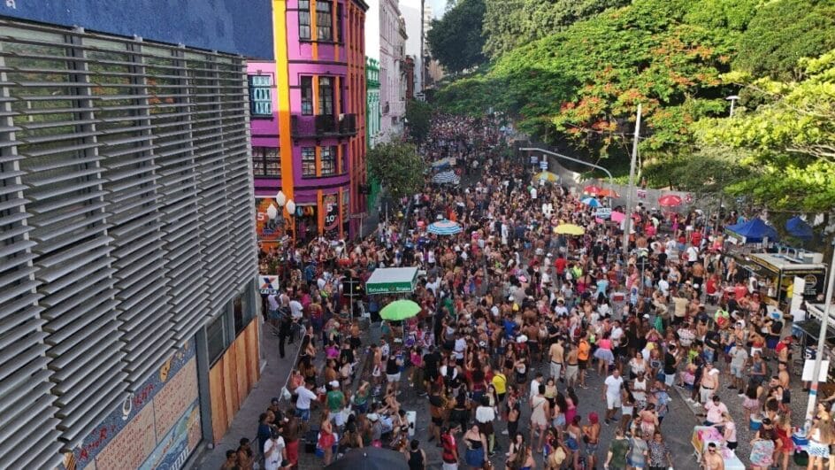 Ocupação de hotéis nos polos turísticos de SC deve chegar a 95% durante o Carnaval