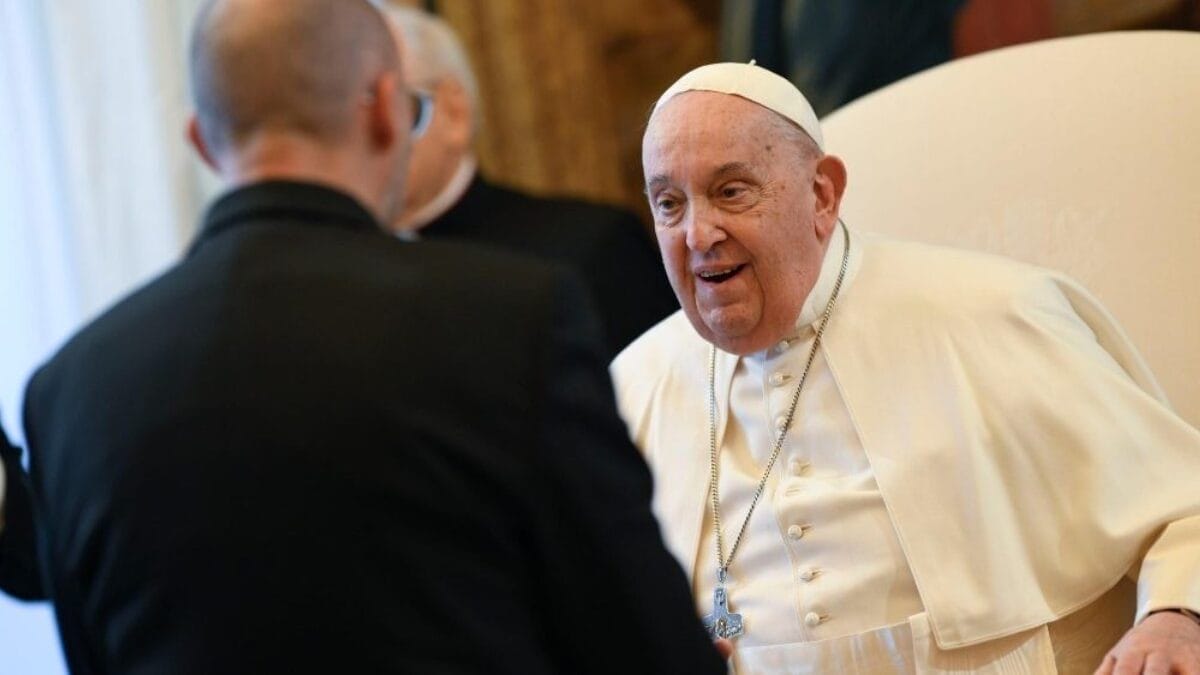 Papa foi internado na última sexta-feira (14) (Foto: Vatican News, Reprodução)