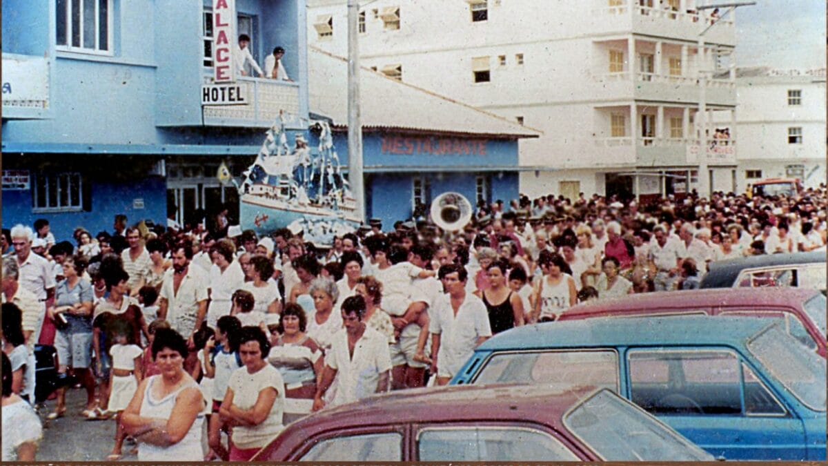 Fotos antigas mostram como era a praia queridinha dos gaúchos em SC no século passado 