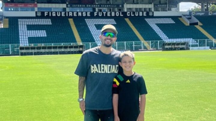 Wellington Nem com o filho Miguel neste sábado no Orlando Scarpelli (Foto: arquivo pessoal)