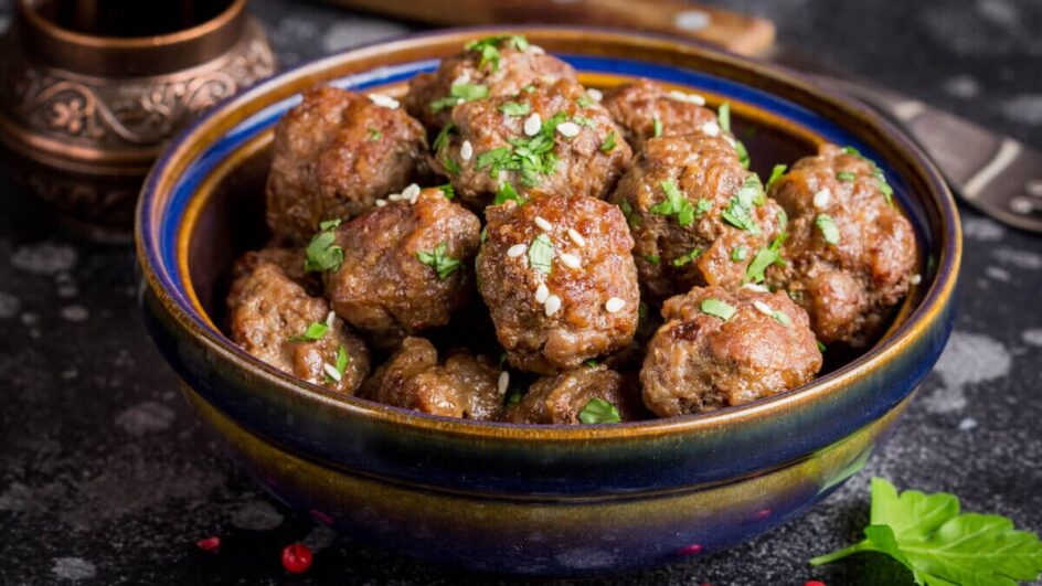 Almôndega com linhaça (Imagem: AS Foodstudio | Shutterstock)