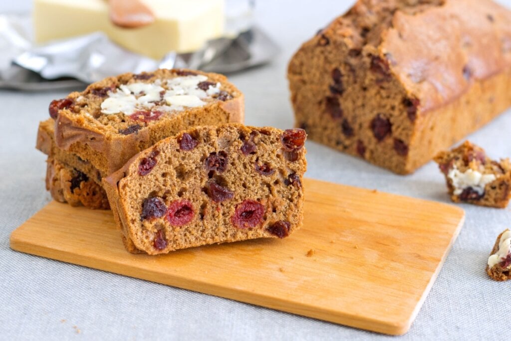 Barmbrack (Imagem: Happy Foods Tube | Shutterstock)