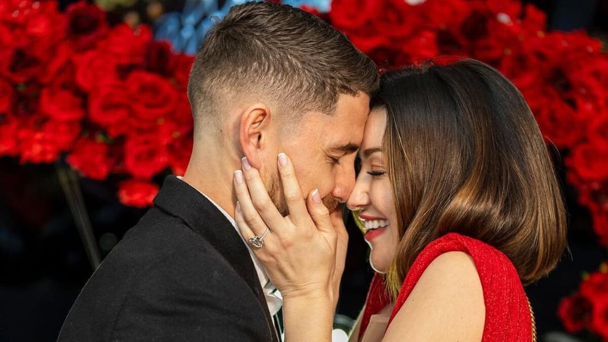 Casamento com cantora pode atrasar vinda de novo reforço do Flamengo Entenda (1)